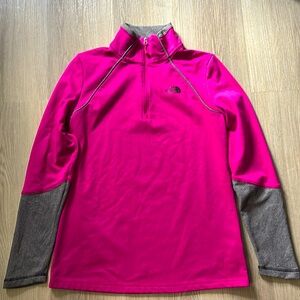 The north face half zip women’s pullover